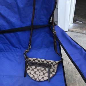 Coach Crossbody Mini purse